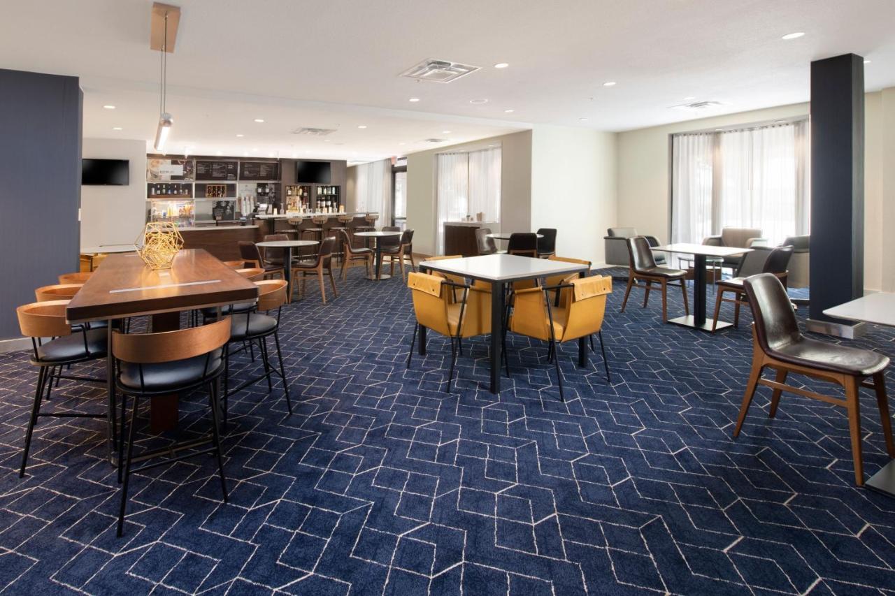 Courtyard By Marriott Dallas Plano In Legacy Park Eksteriør bilde