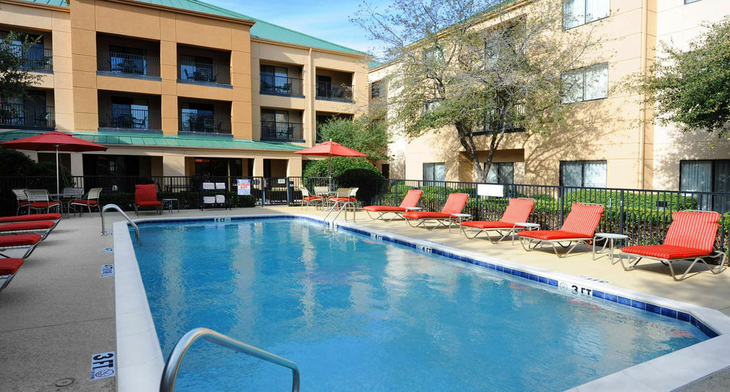 Courtyard By Marriott Dallas Plano In Legacy Park Eksteriør bilde